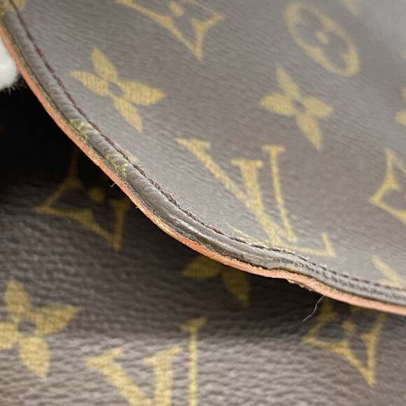 LOUIS VUITTON Authentic Brown Monogram Shoulder Bag - Picture 11 of 12